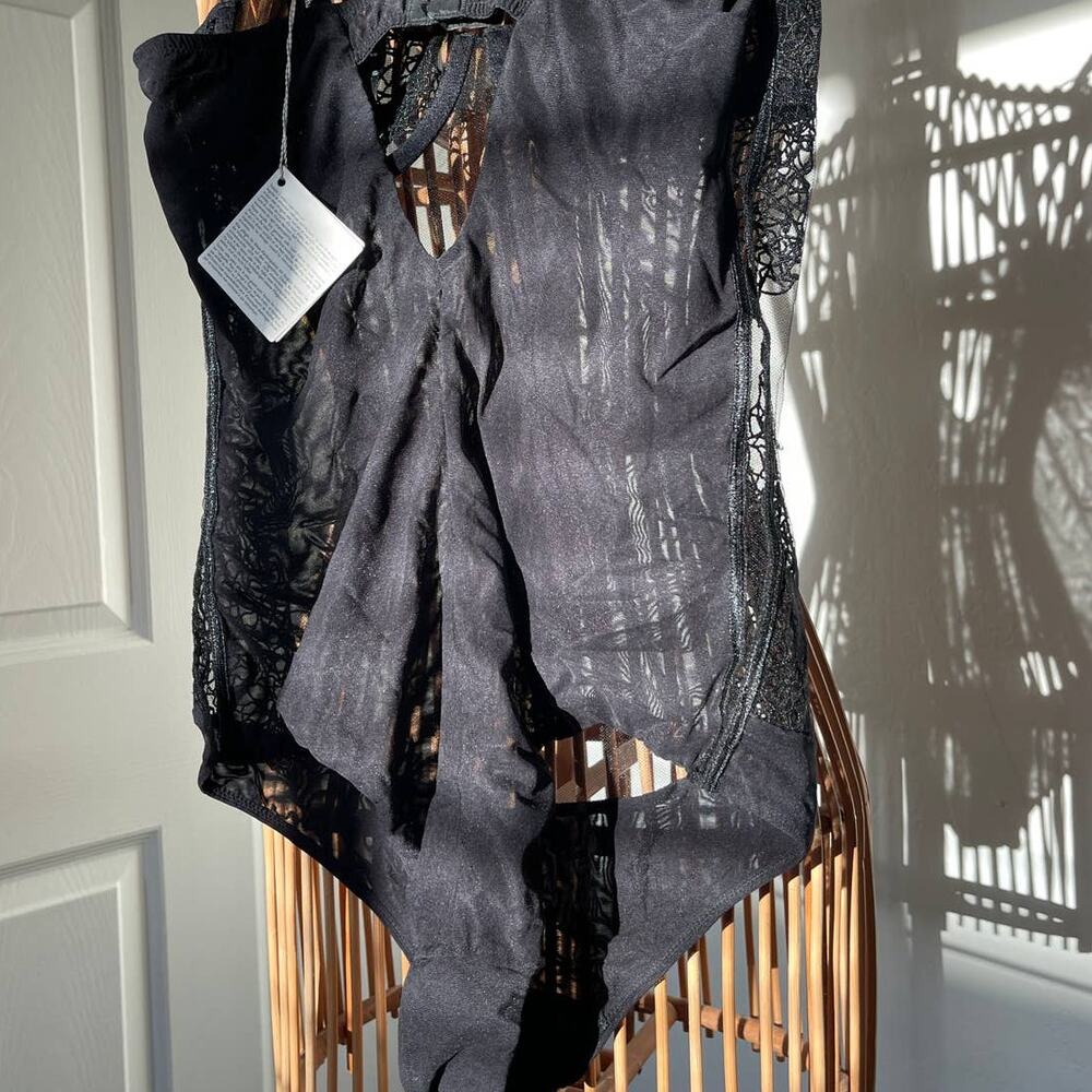 La Perla Black Lace Silk Underwire Luxury Micro Sheer Bodysuit NWT M MSRP 588 - Picture 2 of 6